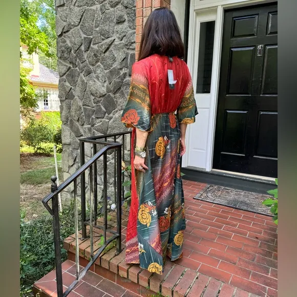 Beautiful Silk Blend One of a Kind Print Maxi Flowy Dress