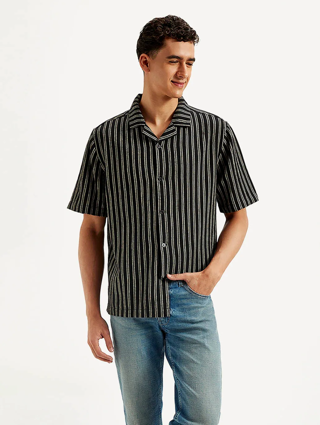 Men's Resort Collar Striped Relaxed Fit Shirt