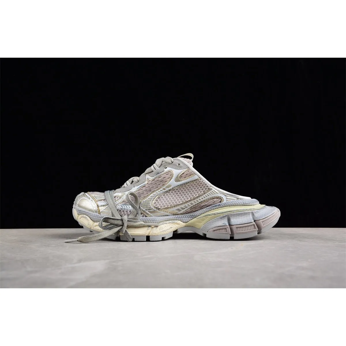 x BALENCIAGA 3XL CHAMPAGNE GOLD Free international delivery MULE Discounted rates